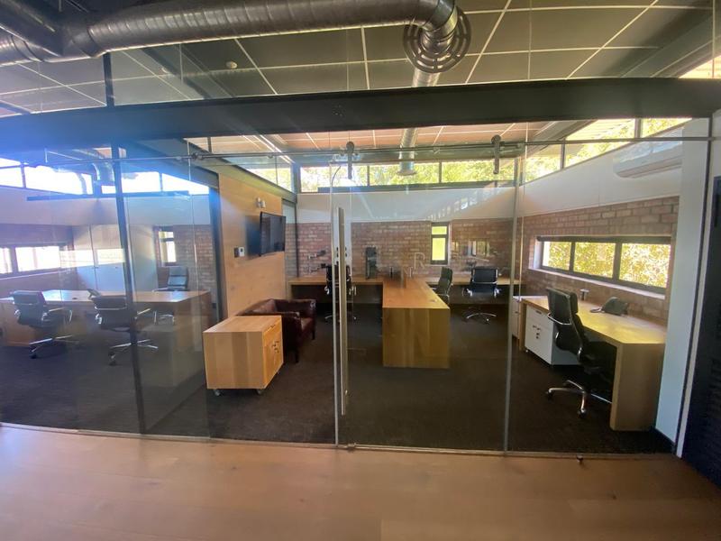 To Let commercial Property for Rent in Walmer Eastern Cape